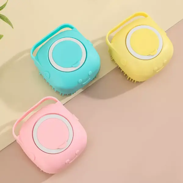 100925-f122b8.webp The #1 Best Silicone Dog Bath Brush (2-in-1)