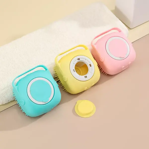 100925-f5d55f.webp The #1 Best Silicone Dog Bath Brush (2-in-1)