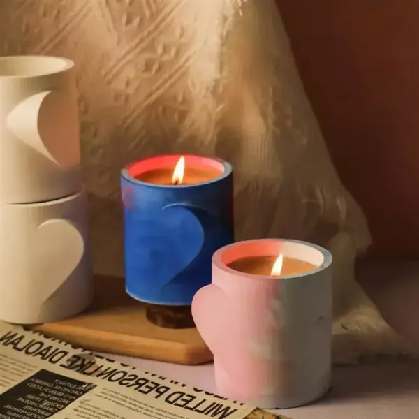 97497-c5b13c.webp Love Heart Resin Candle Holder Mold