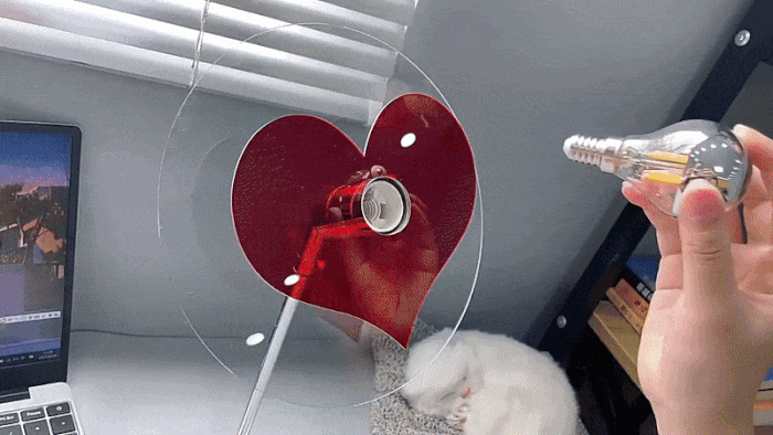 Romantic Heart-Shaped Sunset Projection Lamp