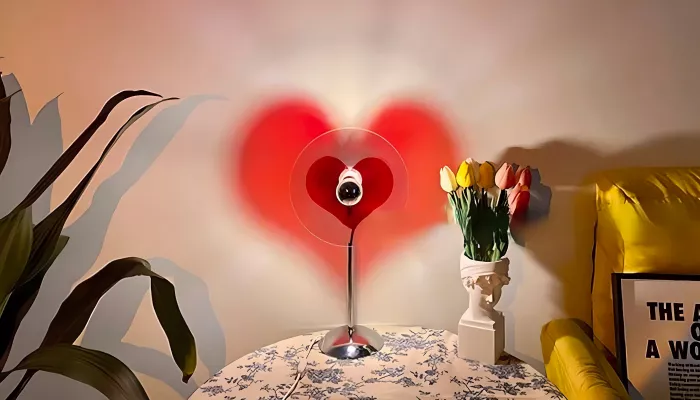 Romantic Heart-Shaped Sunset Projection Lamp