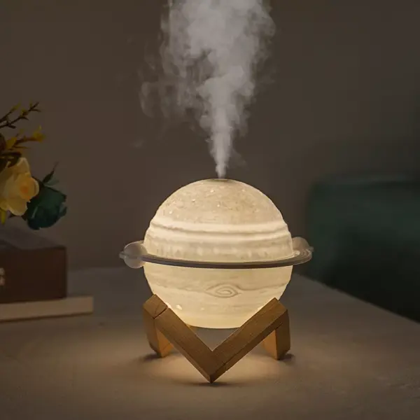 Planet Humidifier USB Aromatherapy Diffuser with LED Light