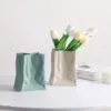 107458-08ca3f.webp Modern Nordic Ceramic Vase