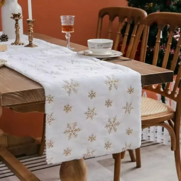 111886-7fde0b.webp Sparkling Snowflake Faux Fur Christmas Table Runner